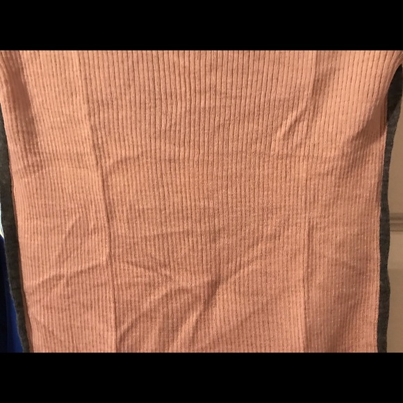 Thr Limited pink w/ gray dots short sleeve sweater - Picture 14 of 15